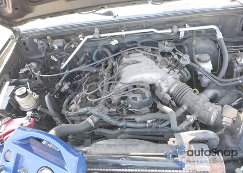 2004 Nissan Frontier Crew Cab Xe V6 z USA, uszkodzony, nr VIN 1N6ED29Y04C448609